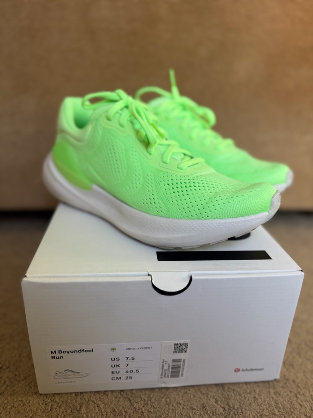 Lululemon Beyondfeel Run Sneakers - Neon Green